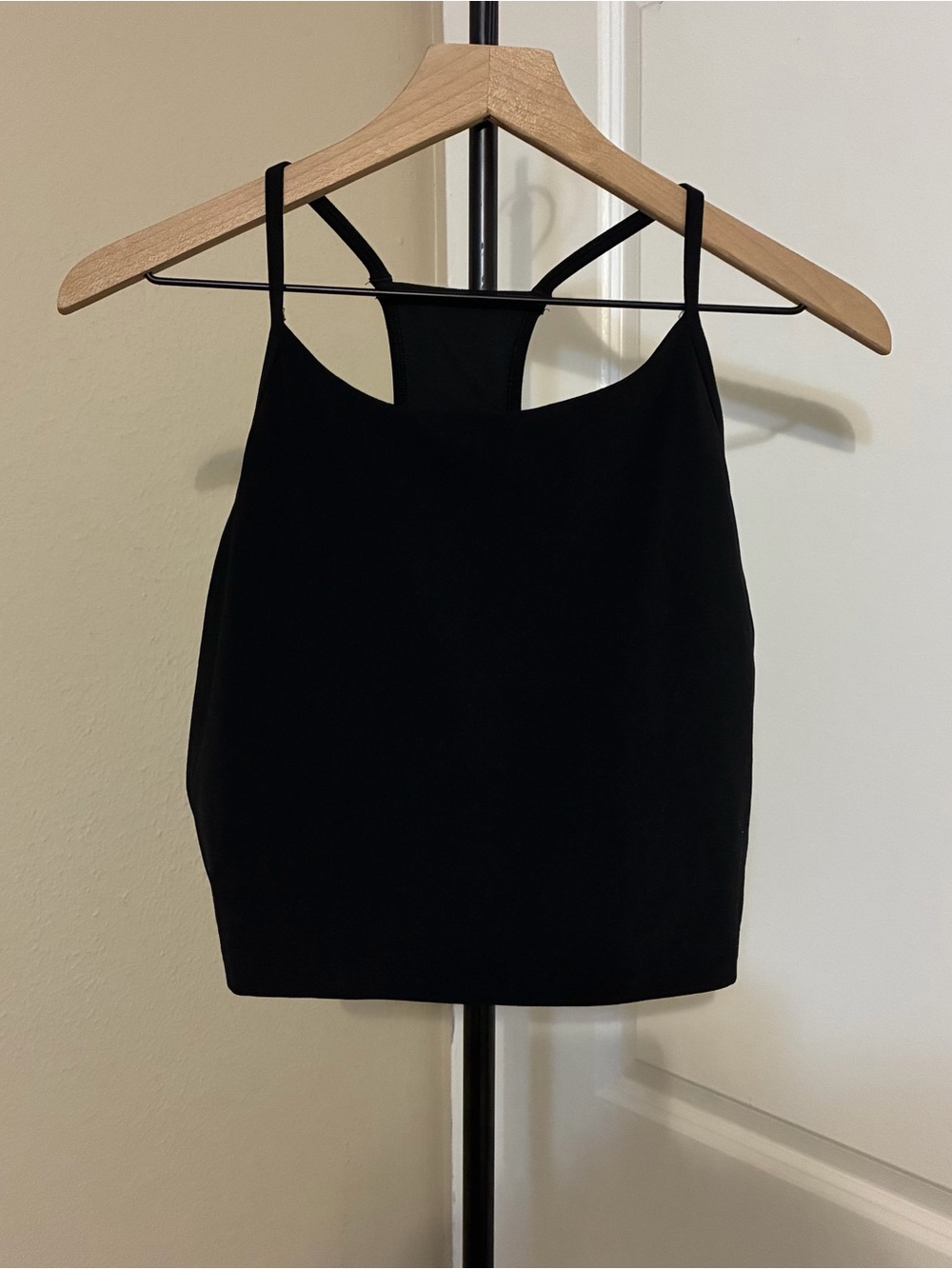 Old Navy Active StudioSmooth Longline Sports Bra Crop Tank Black